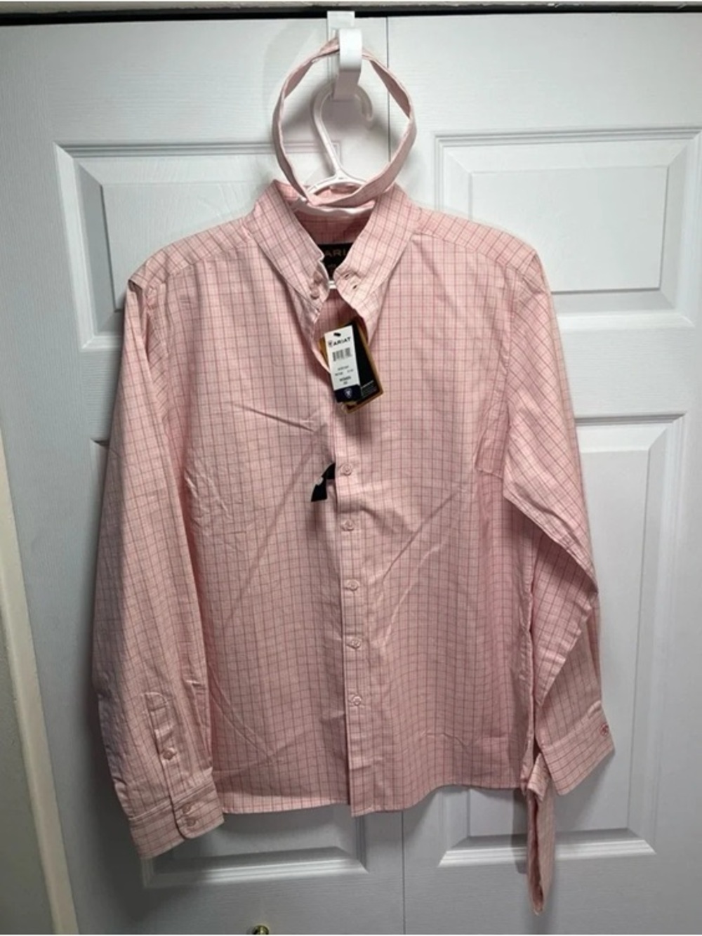 Men's Pink Checked Button-Down Shirt - Classic Cotton Blend